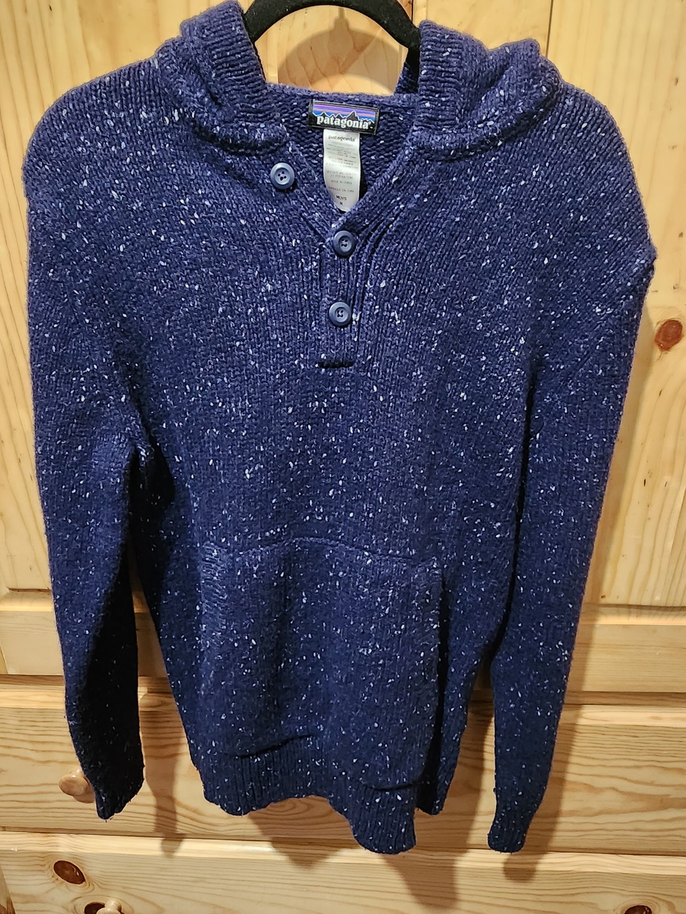 Patagonia Men’s Navy Speckled Crewneck Sweater